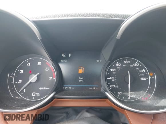 ✅ 2017 Alfa Romeo Giulia • VIN: ZARFAEBN5H7551045 • Lot: 41913455. Listed on IAAI with 115,126 mi. Free auction sales archive from the USA and detailed vehicle history report at DreamBid. Image 7.