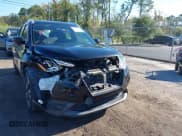 ✅ 2019 Nissan Kicks S • VIN: 3N1CP5CU2KL553004 • Lot: 43137835. Wystawiony na IAAI z przebiegiem 87 220 mil. Bezpłatny archiwum sprzedaży aukcyjnych z USA i szczegółowy raport historii pojazdu na DreamBid. Zdjęcie 6.