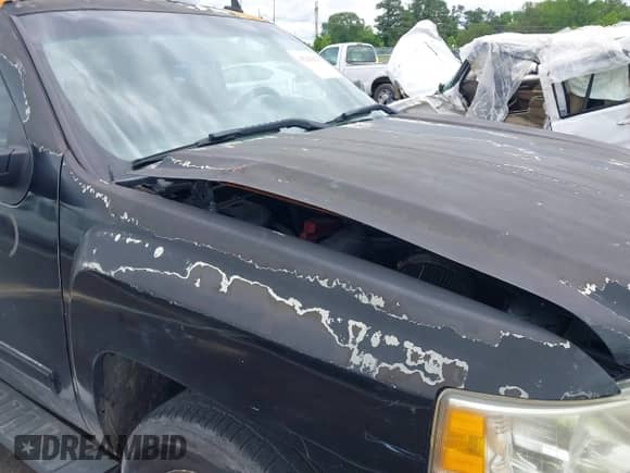 2013 Chevrolet Silverado 1500 LT with VIN 1GCRCSEA0DZ241019, listed as a IAAI auction lot 42281023 with 215,484 mi miles and . Bid and sale history available at DreamBid. Image 6.