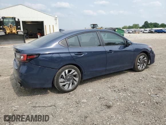 ✅ 2024 Subaru Legacy Limited • VIN: 4S3BWAN61R3026533 • Lot: 59266325. Listed on Copart with 15,203 mi. Free auction sales archive from the USA and detailed vehicle history report at DreamBid. Image 3.