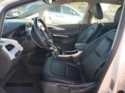 ✅ 2020 Chevrolet Bolt EV LT • VIN: 1G1FY6S02L4133156 • Lot: 79904864. Wystawiony na Copart z przebiegiem 32 212 mil. Bezpłatny archiwum sprzedaży aukcyjnych z USA i szczegółowy raport historii pojazdu na DreamBid. Zdjęcie 7.