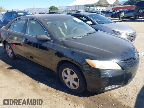 ✅ 2008 Toyota Camry • VIN: 4T1BE46K78U261071 • Лот: 43808480. Опубликован ранее на IAAI с пробегом 165 215 миль. Бесплатный доступ к архиву аукционных продаж из США и подробный отчёт об истории автомобиля на DreamBid. Изображение 1.