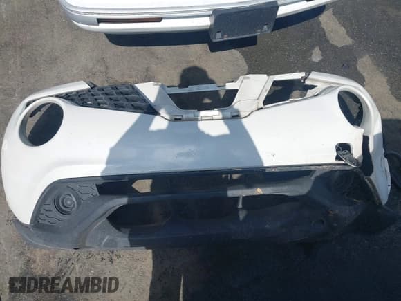 ✅ 2015 Nissan Juke S • VIN: JN8AF5MR5FT513054 • Lot: 43340243. Wystawiony na IAAI z przebiegiem 104 712 mil. Bezpłatny archiwum sprzedaży aukcyjnych z USA i szczegółowy raport historii pojazdu na DreamBid. Zdjęcie 18.