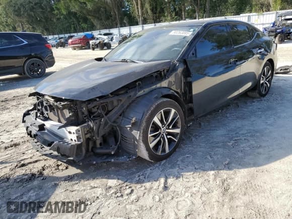 ✅ 2020 Nissan Maxima SV • VIN: 1N4AA6CV6LC380868 • Lot: 90263085. Listed on Copart with 103,263 mi. Free auction sales archive from the USA and detailed vehicle history report at DreamBid. Image 1.