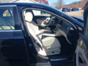 ✅ 2021 Mercedes-Benz E 350 • VIN: W1KZF8EB3MA952625 • Lot: 43689848. Wystawiony na IAAI z przebiegiem 35 498 mil. Bezpłatny archiwum sprzedaży aukcyjnych z USA i szczegółowy raport historii pojazdu na DreamBid. Zdjęcie 5.