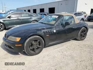 1998 BMW 3 Series Z3 1.9 with VIN 4USCH7332WLE10520, listed as a Copart auction lot 68812425 with 108,531 mi miles and Salvage title. Bid and sale history available at DreamBid. Image 1.