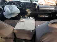 ✅ 2010 GMC Sierra 2500HD SLE • VIN: 1GT4K0B61AF117985 • Lot: 85198154. Wystawiony na Copart z przebiegiem Nie podano. Bezpłatny archiwum sprzedaży aukcyjnych z USA i szczegółowy raport historii pojazdu na DreamBid. Zdjęcie 8.