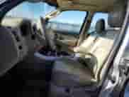 2006 Mercury Mariner Luxury с VIN 4M2CU56176KJ09951, выставлен на аукционе Copart как лот 42716485 с пробегом 144 615 миль миль и Списание • Salvage title. История ставок и продаж доступна на DreamBid. Изображение 7.