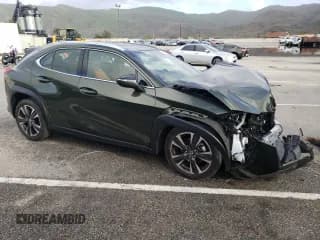 ✅ 2019 Lexus UX 200 • VIN: JTHY3JBH5K2016493 • Lot: 35959553. Wystawiony na Copart z przebiegiem Nie podano. Bezpłatny archiwum sprzedaży aukcyjnych z USA i szczegółowy raport historii pojazdu na DreamBid. Zdjęcie 4.