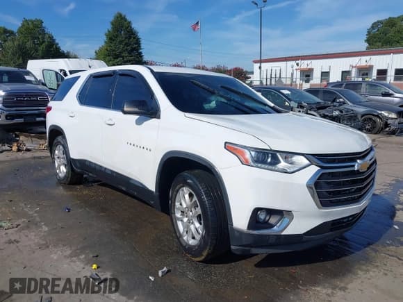 ✅ 2021 Chevrolet Traverse LS • VIN: 1GNERFKW0MJ238003 • Лот: 43119935. Опубликован ранее на IAAI с пробегом 52 399 миль. Бесплатный доступ к архиву аукционных продаж из США и подробный отчёт об истории автомобиля на DreamBid. Изображение 1.