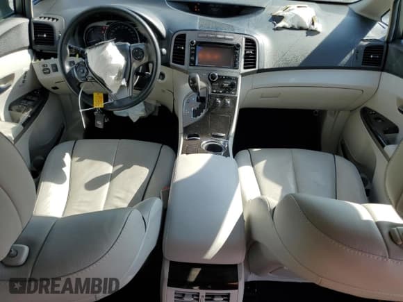 ✅ 2013 Toyota Venza XLE • VIN: 4T3BK3BB3DU093455 • Lot: 81514705. Wystawiony na Copart z przebiegiem 99 219 mil. Bezpłatny archiwum sprzedaży aukcyjnych z USA i szczegółowy raport historii pojazdu na DreamBid. Zdjęcie 8.