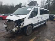 ✅ 2015 Ford Transit XL • VIN: 1FBZX2YM6FKA80301 • Lot: 41549441. Wystawiony na IAAI z przebiegiem 310 164 mil. Bezpłatny archiwum sprzedaży aukcyjnych z USA i szczegółowy raport historii pojazdu na DreamBid. Zdjęcie 6.