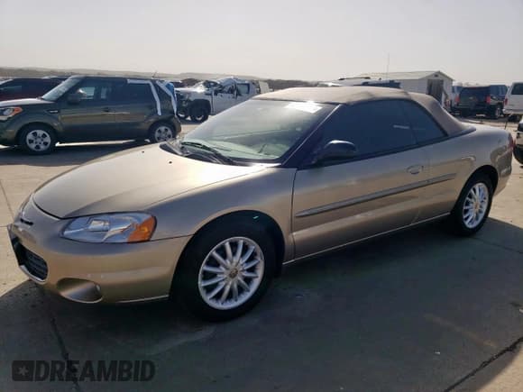 ✅ 2003 Chrysler Sebring • VIN: 1C3EL55T93N505883 • Лот: 49067745. Опубликован ранее на Copart с пробегом 14 806 миль. Бесплатный доступ к архиву аукционных продаж из США и подробный отчёт об истории автомобиля на DreamBid. Изображение 1.