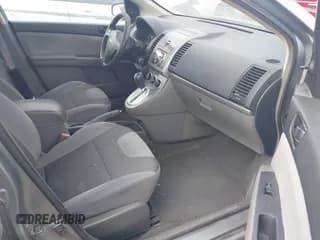 ✅ 2007 Nissan Sentra S • VIN: 3N1AB61E67L717014 • Lot: 43431048. Wystawiony na IAAI z przebiegiem 129 615 mil. Bezpłatny archiwum sprzedaży aukcyjnych z USA i szczegółowy raport historii pojazdu na DreamBid. Zdjęcie 5.