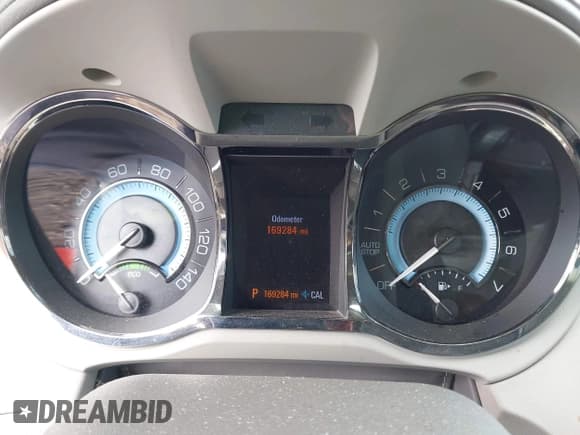 ✅ 2013 Buick LaCrosse Leather • VIN: 1G4GC5ER4DF296973 • Lot: 42963776. Listed on IAAI with 169,284 mi. Free auction sales archive from the USA and detailed vehicle history report at DreamBid. Image 7.