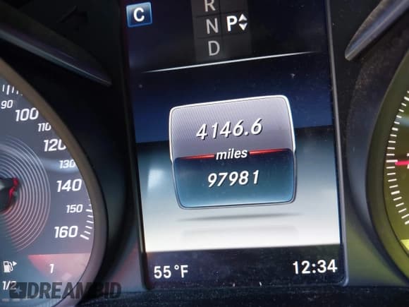 ✅ 2017 Mercedes-Benz C 300 • VIN: WDDWJ4KB6HF550556 • Lot: 43682861. Listed on IAAI with 97,981 mi. Free auction sales archive from the USA and detailed vehicle history report at DreamBid. Image 15.