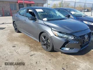 ✅ 2022 Nissan Sentra SR • VIN: 3N1AB8DV7NY299277 • Lot: 43576343. Wystawiony na IAAI z przebiegiem 69 282 mil. Bezpłatny archiwum sprzedaży aukcyjnych z USA i szczegółowy raport historii pojazdu na DreamBid. Zdjęcie 1.