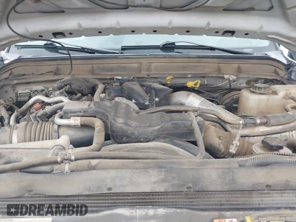 ✅ 2015 Ford F-250 Lariat • VIN: 1FT7W2BT7FEC06380 • Lot: 43454104. Wystawiony na IAAI z przebiegiem 92 388 mil. Bezpłatny archiwum sprzedaży aukcyjnych z USA i szczegółowy raport historii pojazdu na DreamBid. Zdjęcie 10.