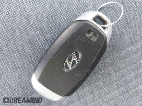 ✅ 2022 Hyundai Venue SEL • VIN: KMHRC8A37NU199758 • Lot: 43614804. Listed on IAAI with 42,943 mi. Free auction sales archive from the USA and detailed vehicle history report at DreamBid. Image 11.