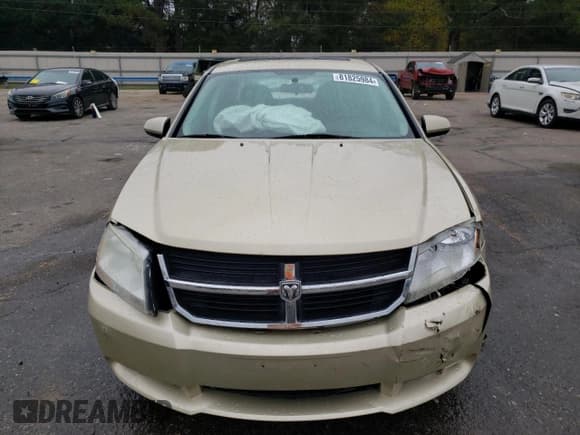 ✅ 2010 Dodge Avenger Express • VIN: 1B3CC1FB0AN191881 • Лот: 81825984. Опубликован ранее на Copart с пробегом 138 233 миль. Бесплатный доступ к архиву аукционных продаж из США и подробный отчёт об истории автомобиля на DreamBid. Изображение 5.