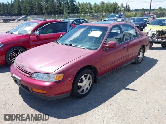 ✅ 1995 Honda Accord EX • VIN: 1HGCD5654SA078233 • Lot: 42836282. Wystawiony na IAAI z przebiegiem 355 957 mil. Bezpłatny archiwum sprzedaży aukcyjnych z USA i szczegółowy raport historii pojazdu na DreamBid. Zdjęcie 2.