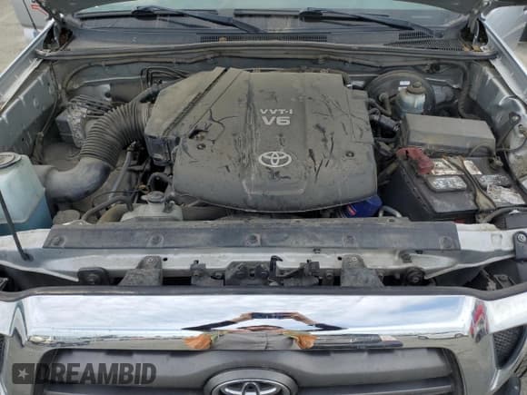 ✅ 2009 Toyota Tacoma PreRunner • VIN: 3TMKU72N59M018776 • Lot: 91198475. Wystawiony na Copart z przebiegiem 200 968 mil. Bezpłatny archiwum sprzedaży aukcyjnych z USA i szczegółowy raport historii pojazdu na DreamBid. Zdjęcie 11.