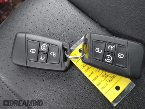 ✅ 2023 Volkswagen Tiguan SE • VIN: 3VVNB7AX4PM100180 • Lot: 42062208. Listed on IAAI with 12,922 mi. Free auction sales archive from the USA and detailed vehicle history report at DreamBid. Image 11.