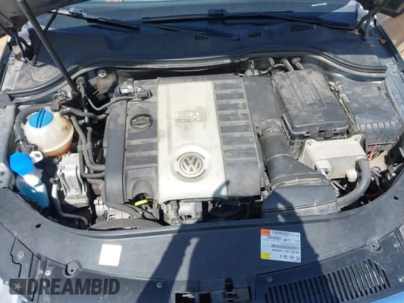 ✅ 2008 Volkswagen Passat Komfort • VIN: WVWLK73C38E136904 • Lot: 42840987. Listed on IAAI with 107,164 mi. Free auction sales archive from the USA and detailed vehicle history report at DreamBid. Image 10.