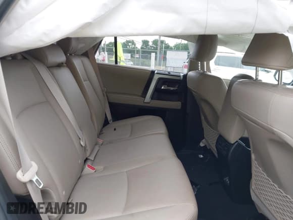 ✅ 2021 Toyota 4Runner Limited • VIN: JTEKU5JR3M5885466 • Lot: 42186066. Listed on IAAI with 72,627 mi. Free auction sales archive from the USA and detailed vehicle history report at DreamBid. Image 8.