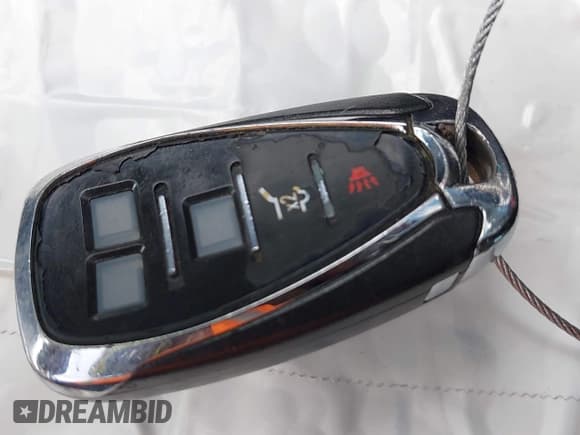 ✅ 2020 Chevrolet Equinox Premier • VIN: 2GNAXPEX6L6274952 • Лот: 43437304. Опубликован ранее на IAAI с пробегом 99 685 миль. Бесплатный доступ к архиву аукционных продаж из США и подробный отчёт об истории автомобиля на DreamBid. Изображение 11.