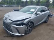 ✅ 2024 Lexus RX 350h • VIN: 2T2BBMCA3RC031658 • Лот: 42901359. Опубликован ранее на IAAI с пробегом 15 731 миль. Бесплатный доступ к архиву аукционных продаж из США и подробный отчёт об истории автомобиля на DreamBid. Изображение 2.