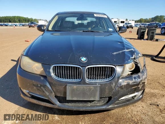 ✅ 2011 BMW 3 Series 335i • VIN: WBAPM5G52BNN00892 • Lot: 90984695. Wystawiony na Copart z przebiegiem 162 337 mil. Bezpłatny archiwum sprzedaży aukcyjnych z USA i szczegółowy raport historii pojazdu na DreamBid. Zdjęcie 5.