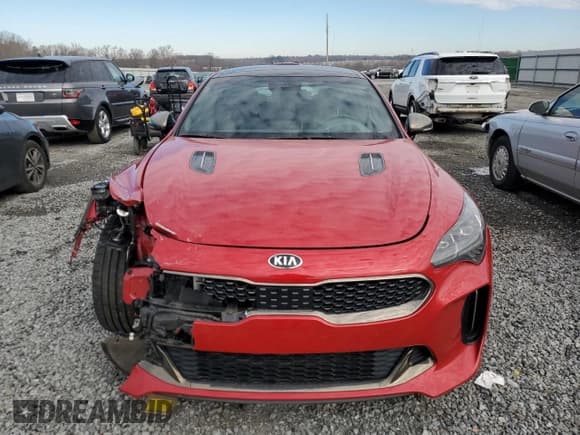 ✅ 2018 Kia Stinger GT2 • VIN: KNAE55LC1J6012647 • Лот: 88288825. Опубликован ранее на Copart с пробегом Не указан. Бесплатный доступ к архиву аукционных продаж из США и подробный отчёт об истории автомобиля на DreamBid. Изображение 5.