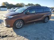 ✅ 2023 Toyota Sienna XLE • VIN: 5TDYRKEC1PS167062 • Lot: 90842155. Listed on Copart with 40,851 mi. Free auction sales archive from the USA and detailed vehicle history report at DreamBid. Image 1.