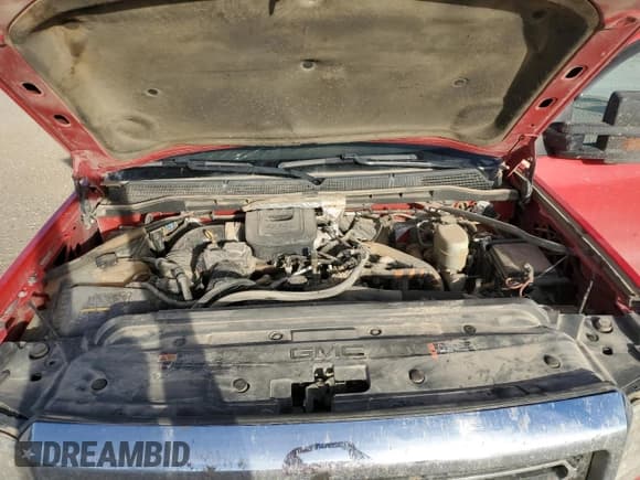 ✅ 2016 GMC Sierra 2500HD SLE • VIN: 1GT12SE81GF156130 • Lot: 75607594. Listed on Copart with 282,778 mi. Free auction sales archive from the USA and detailed vehicle history report at DreamBid. Image 13.