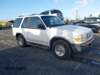 ✅ 1997 Ford Explorer Eddie Bauer • VIN: 1FMCU22X1VUB65493 • Lot: 41635783. Wystawiony na IAAI z przebiegiem 341 719 mil. Bezpłatny archiwum sprzedaży aukcyjnych z USA i szczegółowy raport historii pojazdu na DreamBid. Zdjęcie 1.