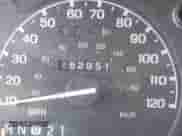 1997 Ford Explorer XL z VIN 1FMDU32EXVUA67202, wystawiony jako IAAI lot #43411217 z przebiegiem 152 951 mil mil oraz . Historia ofert i sprzedaży dostępna na DreamBid. Obrazek 16.