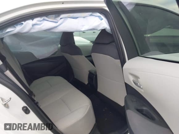 ✅ 2020 Toyota Corolla L • VIN: 5YFDPRAEXLP062236 • Lot: 43623351. Listed on IAAI with 82,513 mi. Free auction sales archive from the USA and detailed vehicle history report at DreamBid. Image 8.