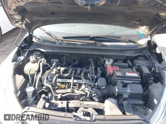 ✅ 2019 Nissan Kicks SV • VIN: 3N1CP5CU5KL470490 • Lot: 43234707. Listed on IAAI with 61,092 mi. Free auction sales archive from the USA and detailed vehicle history report at DreamBid. Image 10.