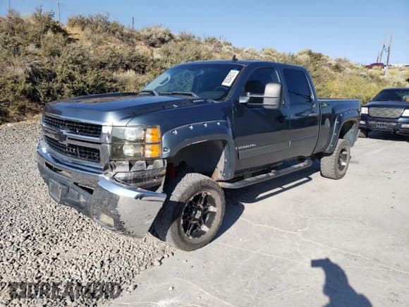 ✅ 2007 Chevrolet Silverado 2500HD 1LT • VIN: 1GCHK23K37F560768 • Lot: 80843515. Wystawiony na Copart z przebiegiem 115 194 mil. Bezpłatny archiwum sprzedaży aukcyjnych z USA i szczegółowy raport historii pojazdu na DreamBid. Zdjęcie 1.