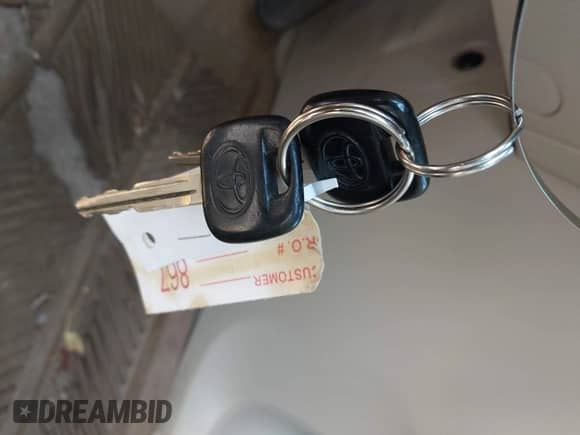 2002 Toyota Highlander с VIN JTEGD21A920027489, выставлен на аукционе IAAI как лот 43026449 с пробегом 176 051 миль миль и . История ставок и продаж доступна на DreamBid. Изображение 11.