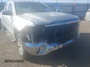 ✅ 2019 Chevrolet Silverado 1500 LT • VIN: 2GCRCPECXK1154992 • Lot: 43507958. Wystawiony na IAAI z przebiegiem 117 450 mil. Bezpłatny archiwum sprzedaży aukcyjnych z USA i szczegółowy raport historii pojazdu na DreamBid. Zdjęcie 6.