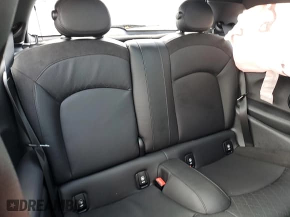 ✅ 2022 MINI Hardtop Cooper S • VIN: WMW53DH00N2R22494 • Lot: 56607775. Listed on Copart with 29,681 mi. Free auction sales archive from the USA and detailed vehicle history report at DreamBid. Image 10.