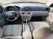 2008 Hyundai Sonata GLS z VIN 5NPET46CX8H333021, wystawiony jako Copart lot #69442164 z przebiegiem 202 781 mil mil oraz Szkoda całkowita • Salvage title. Historia ofert i sprzedaży dostępna na DreamBid. Obrazek 8.