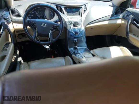 ✅ 2013 Hyundai Azera • VIN: KMHFH4JG5DA233387 • Lot: 61976845. Wystawiony na Copart z przebiegiem 199 432 mil. Bezpłatny archiwum sprzedaży aukcyjnych z USA i szczegółowy raport historii pojazdu na DreamBid. Zdjęcie 8.