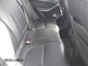 ✅ 2021 Jaguar F-Pace S • VIN: SADCJ2EU2MA666945 • Lot: 43080415. Wystawiony na IAAI z przebiegiem 63 900 mil. Bezpłatny archiwum sprzedaży aukcyjnych z USA i szczegółowy raport historii pojazdu na DreamBid. Zdjęcie 8.