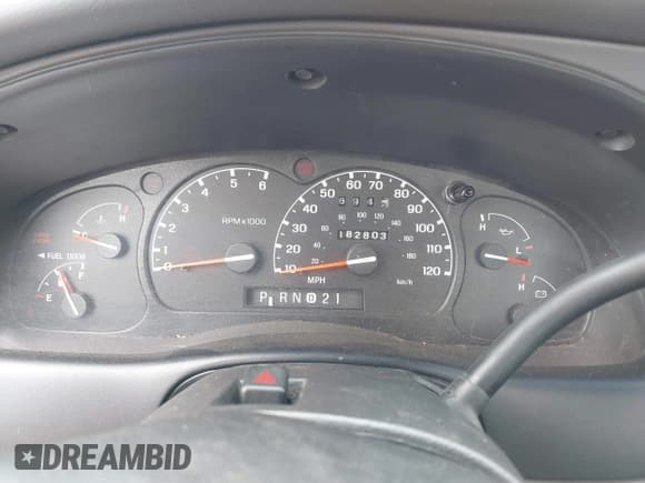 ✅ 2003 Mazda B-Series SX • VIN: 4F4YR12D23TM22246 • Лот: 42111577. Опубликован ранее на IAAI с пробегом 182 803 миль. Бесплатный доступ к архиву аукционных продаж из США и подробный отчёт об истории автомобиля на DreamBid. Изображение 7.