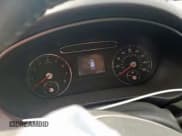 ✅ 2020 Kia Sorento LX • VIN: 5XYPGDA35LG696654 • Lot: 81162205. Listed on Copart with 80,440 mi. Free auction sales archive from the USA and detailed vehicle history report at DreamBid. Image 9.