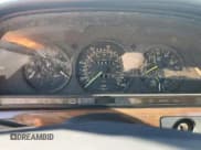 ✅ 1987 Mercedes-Benz 300 SDL • VIN: WDBCB25D7HA312660 • Lot: 91036315. Wystawiony na Copart z przebiegiem 58 515 mil. Bezpłatny archiwum sprzedaży aukcyjnych z USA i szczegółowy raport historii pojazdu na DreamBid. Zdjęcie 9.