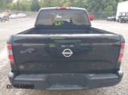 ✅ 2025 Nissan Frontier SL • VIN: 1N6ED1EJ3SN614724 • Lot: 42955646. Listed on IAAI with 7,375 mi. Free auction sales archive from the USA and detailed vehicle history report at DreamBid. Image 17.